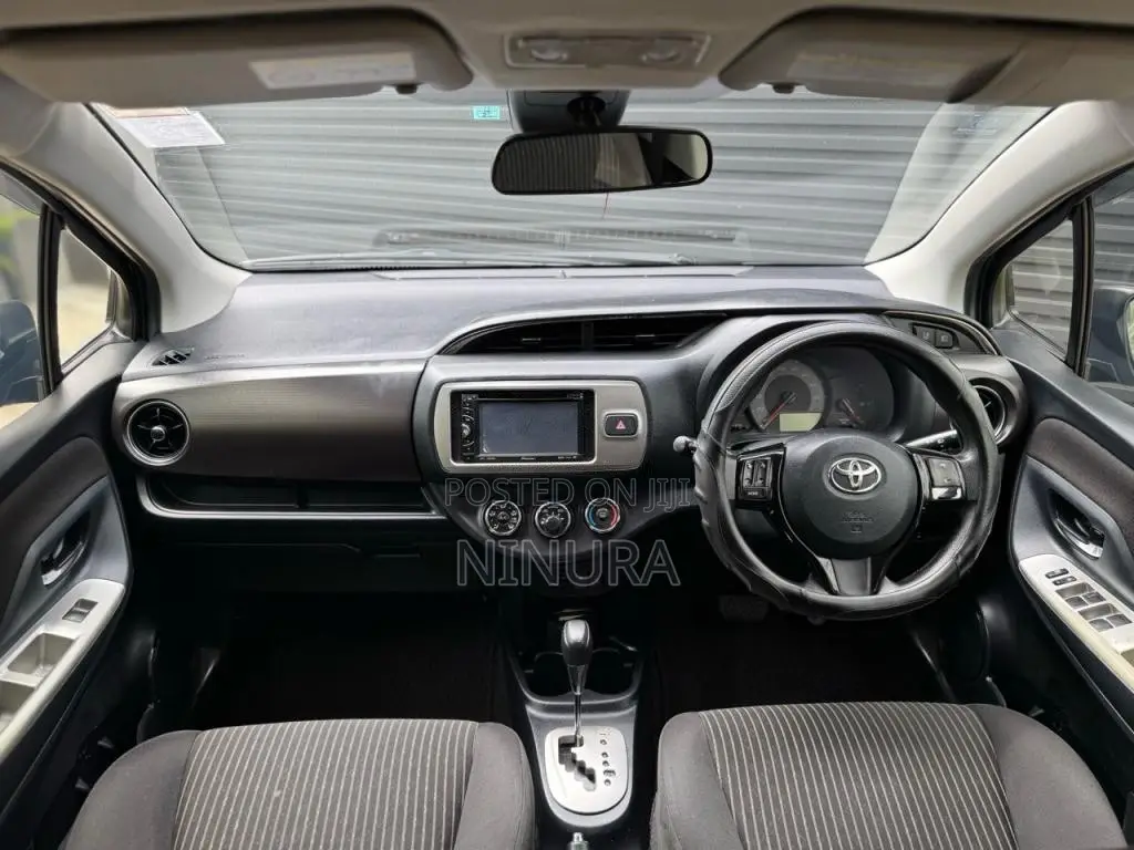 Toyota Vitz Jewela Safety 2016 Car (Used)