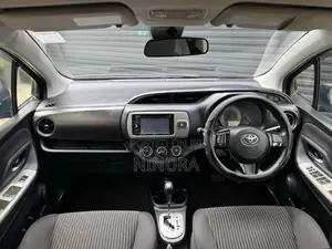Toyota Vitz Jewela Safety 2016 Car (Used)