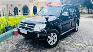 Mitsubishi Montero 2007 SUV (Used)