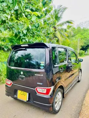 Suzuki Wagon R FZ 2017 Car (Used)