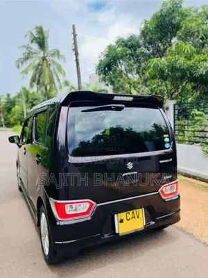 Suzuki Wagon R FZ 2017 Car (Used)