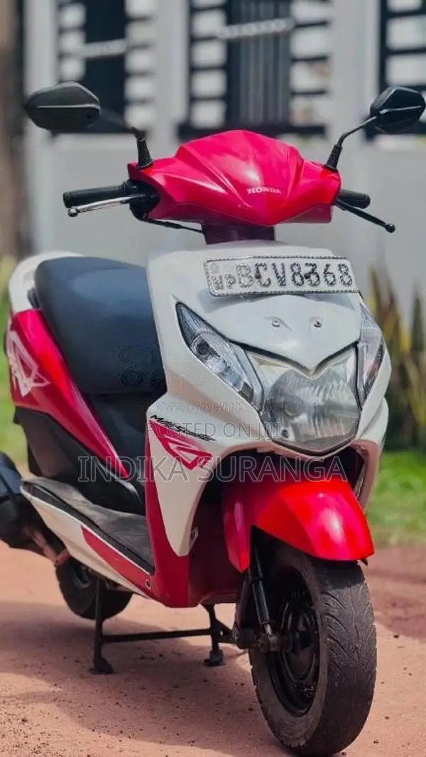 Honda Dio 2015 Motorbike (Used)