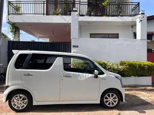 Suzuki Wagon R Stingray 2018 Car (Used)