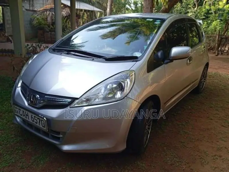 Honda Fit GP1 2015 Car (Used)