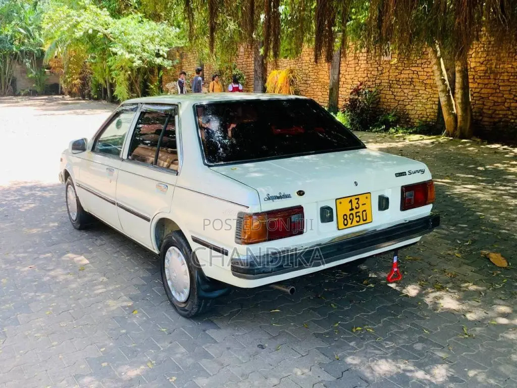 Nissan B11 1989 Car (Used)