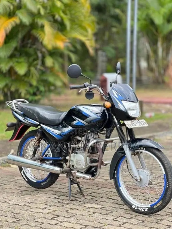 Bajaj CT-100 2010 Motorbike (Used)