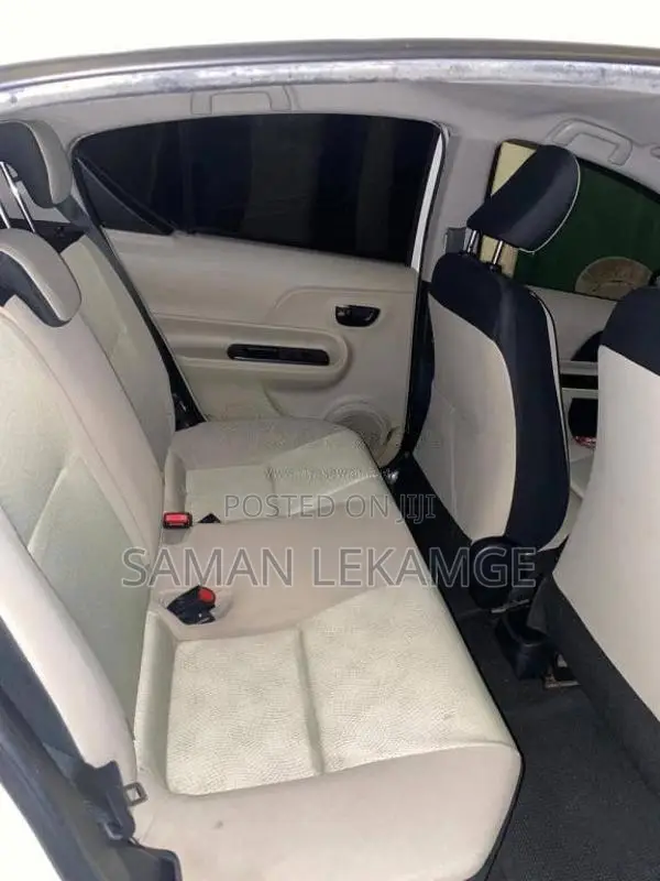 Toyota Aqua S 2013 Car (Used)