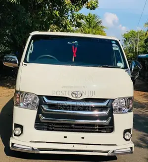 Toyota KDH 2014 Van (Used)