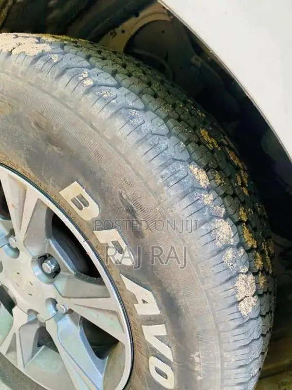 Toyota KDH 2014 Van (Used)