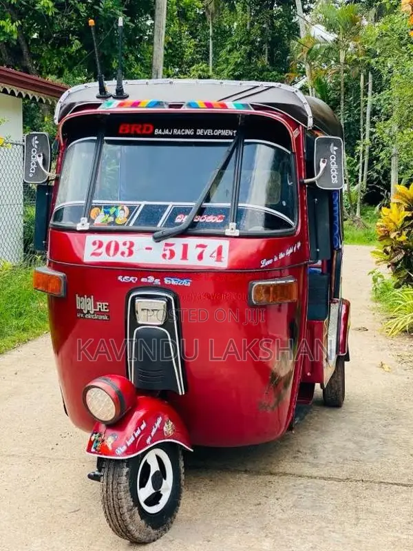 Bajaj 2 Stroke 1992 Three Wheel (Used)