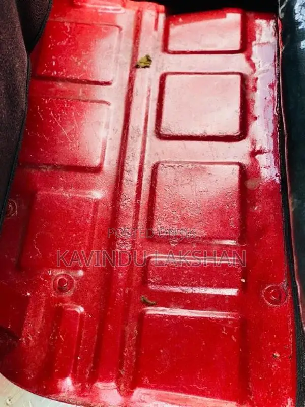 Bajaj 2 Stroke 1992 Three Wheel (Used)