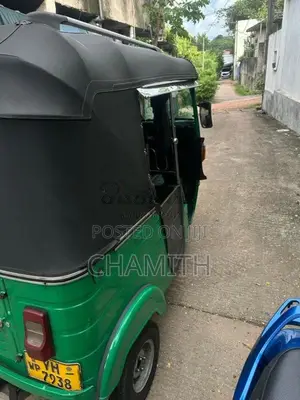 Bajaj 4 Stroke 2010 Three Wheel (Used)
