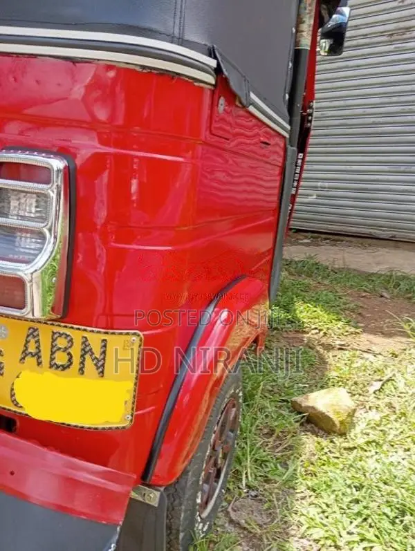 Bajaj RE 2016 Three Wheel (Used)