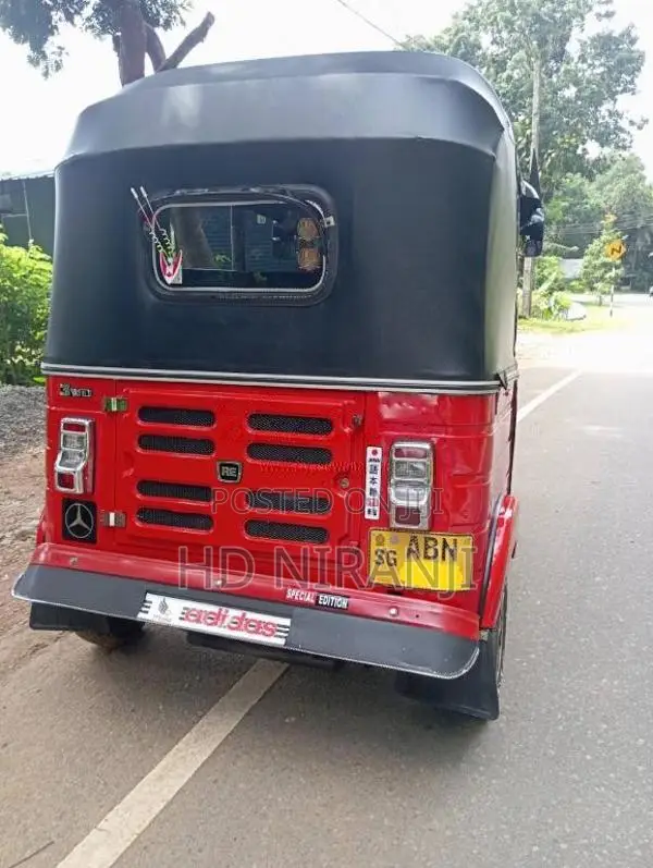 Bajaj RE 2016 Three Wheel (Used)