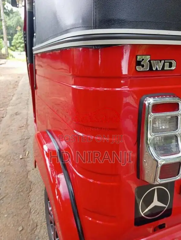 Bajaj RE 2016 Three Wheel (Used)