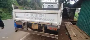 Mitsubishi Fuso 2013 Lorry (Used)
