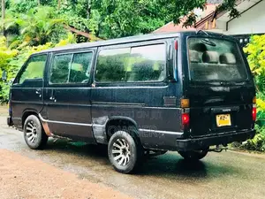 Toyota Shell Hiace 1987 Van (Used)
