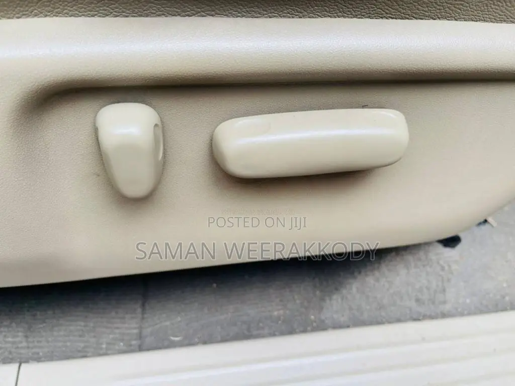 Toyota Fortuner 2013 SUV (Used)