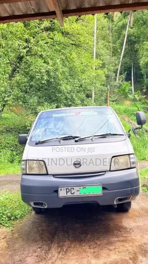 Nissan Vanette 2011 Van (Used)