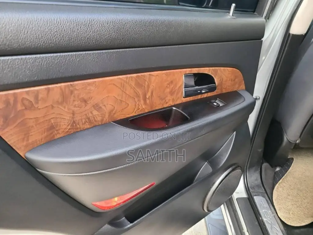 Micro Rexton 2017 SUV (Used)