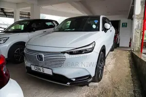 Honda Vezel 2023 SUV (Used)