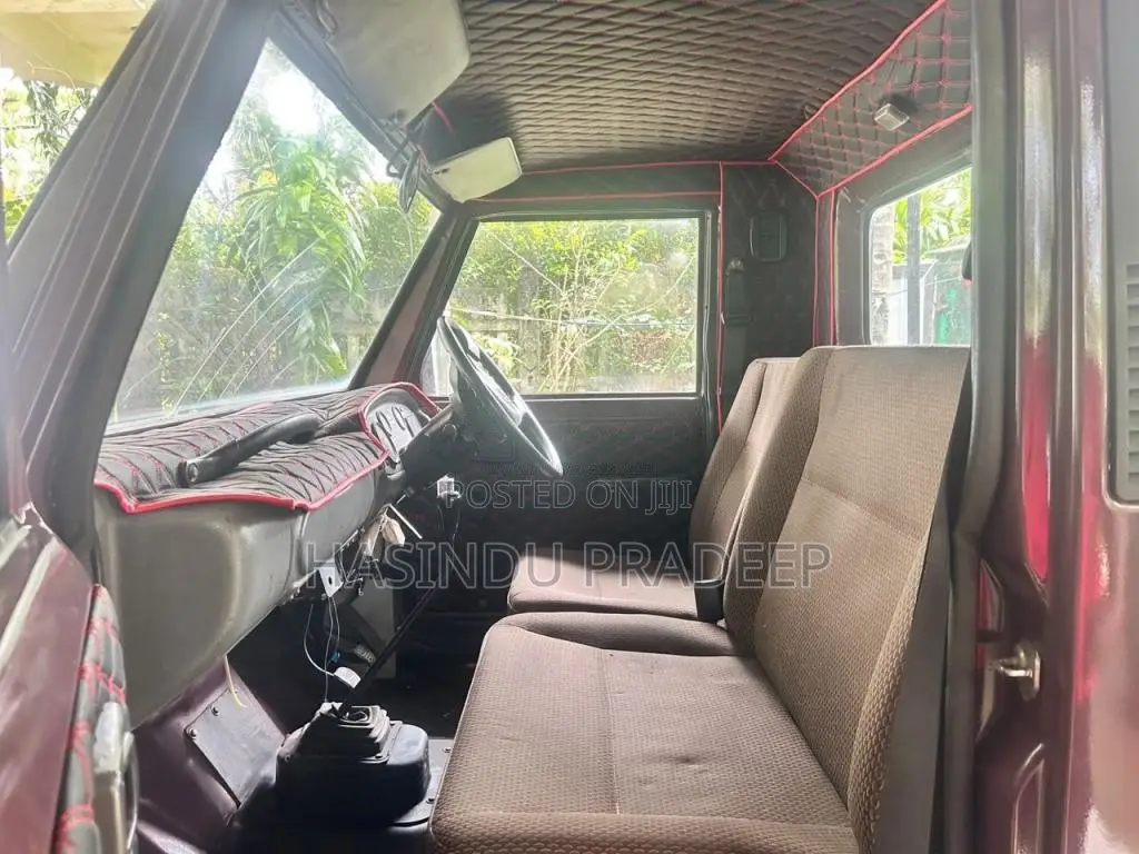 Mahindra Bolero Maxi Truck 2011 Pickup (Used)