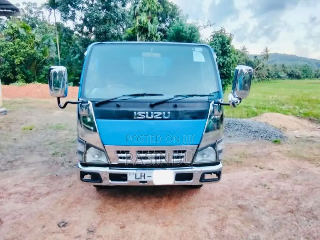 Isuzu Tipper 2003 Lorry (Used)