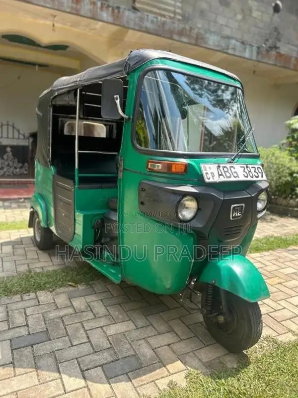Bajaj RE 4 Stroke 2015 Three Wheel (Used)