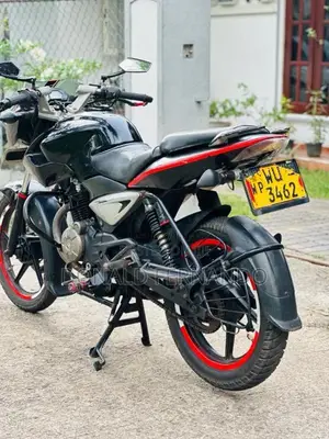 Bajaj Pulsar 2011 Motorbike (Used)