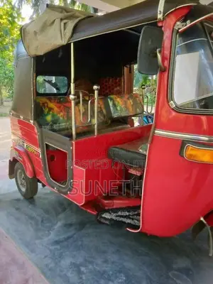 Bajaj 2 Stroke 2001 Three Wheel Unregistered (Recondition)