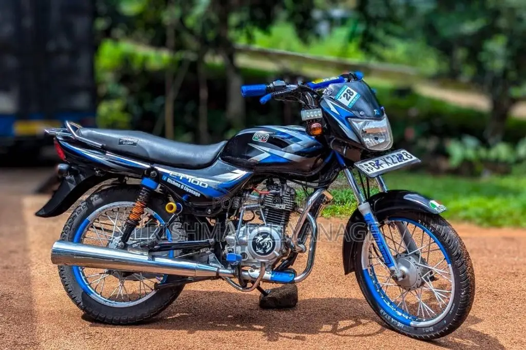 Bajaj CT-100 2017 Motorbike (Used)
