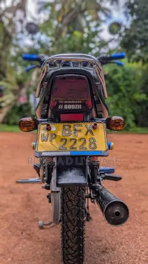 Bajaj CT-100 2017 Motorbike (Used)