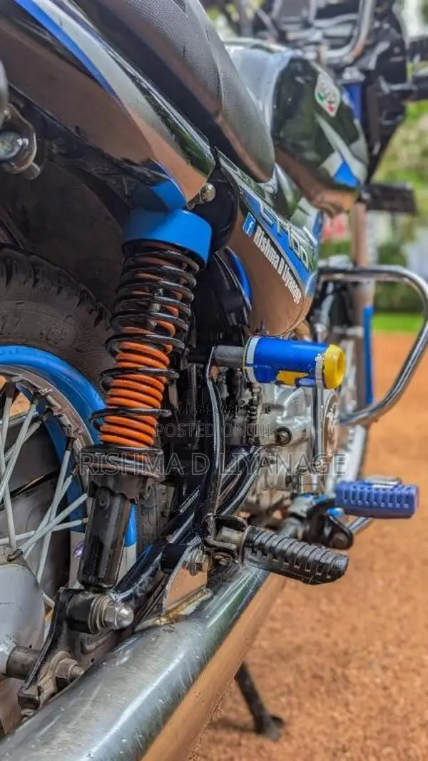 Bajaj CT-100 2017 Motorbike (Used)