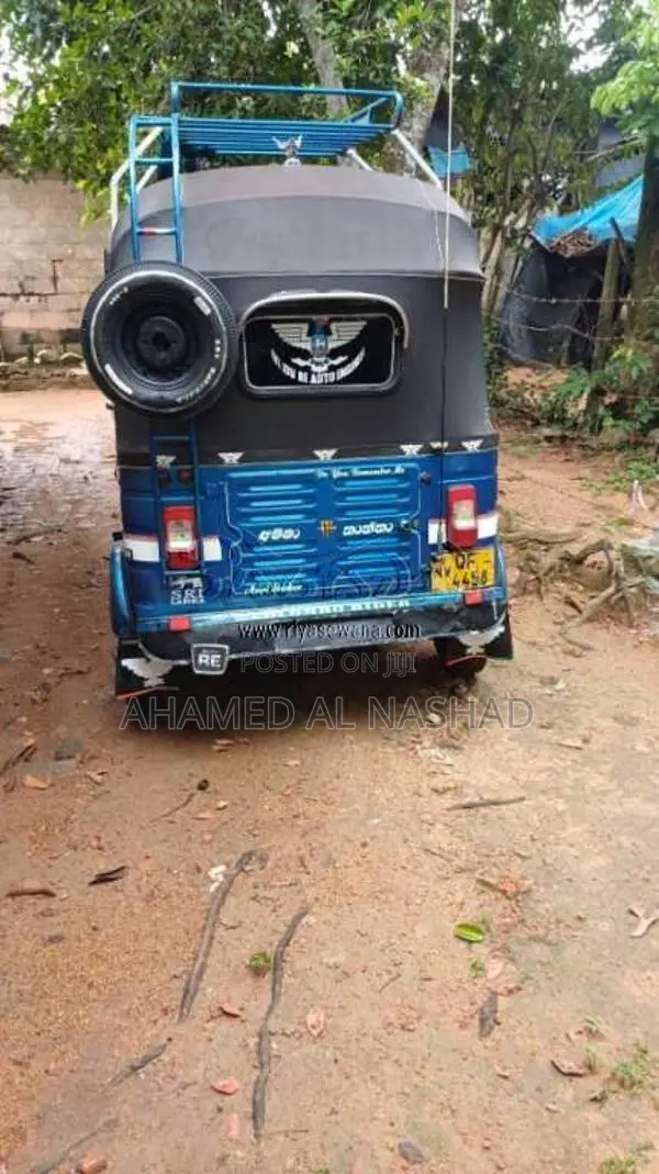 Bajaj RE 2 Stroke 2006 Three Wheel (Used)