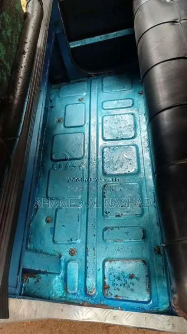 Bajaj RE 2 Stroke 2006 Three Wheel (Used)