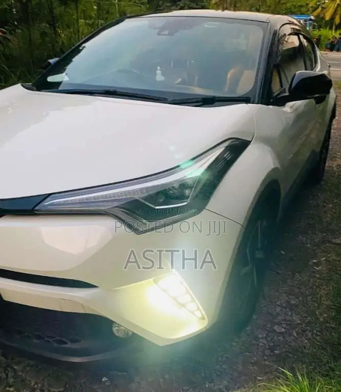Toyota CHR 2017 SUV (Used)