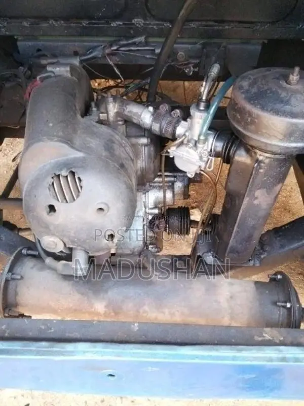 Bajaj 2 stroke 2002 Three Wheel (Used)