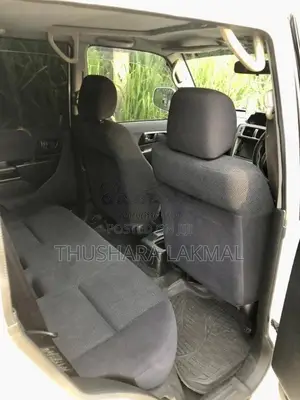 Mitsubishi Jeep 2000 SUV (Used)
