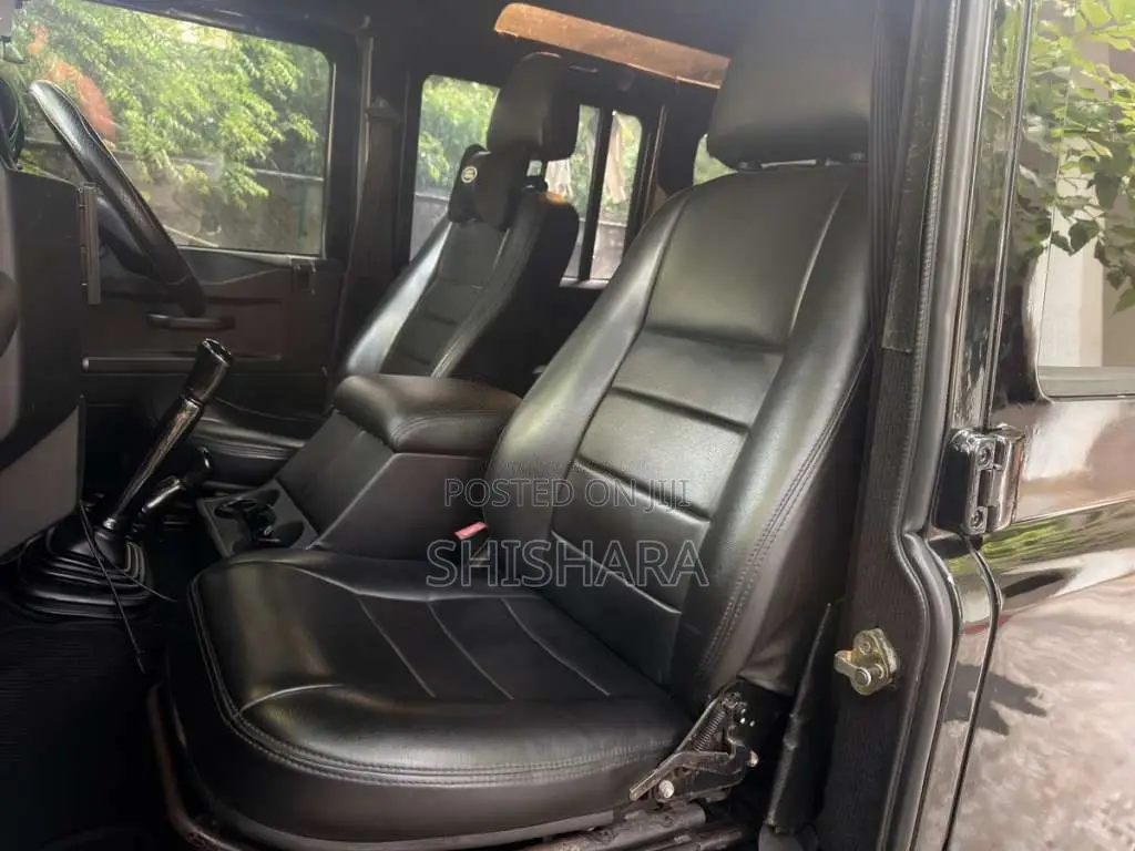 Land-Rover Defender 110 Puma 1985 SUV (Used)