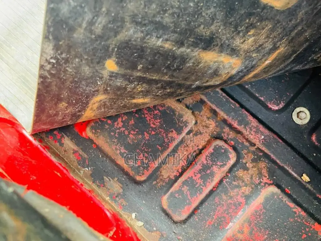 Bajaj 2 Stroke 2004 Three Wheel (Used)