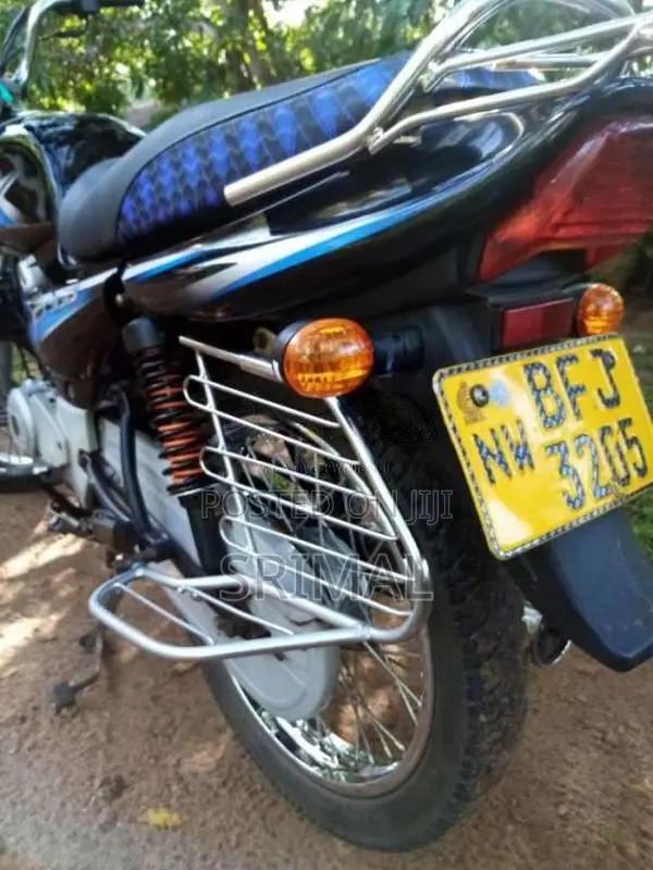 Bajaj CT-100 2017 Motorbike (Used)