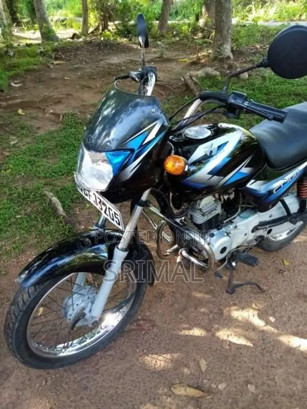 Bajaj CT-100 2017 Motorbike (Used)