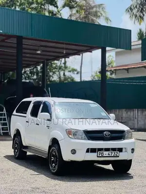 Toyota Hilux 2007 Pickup (Used)