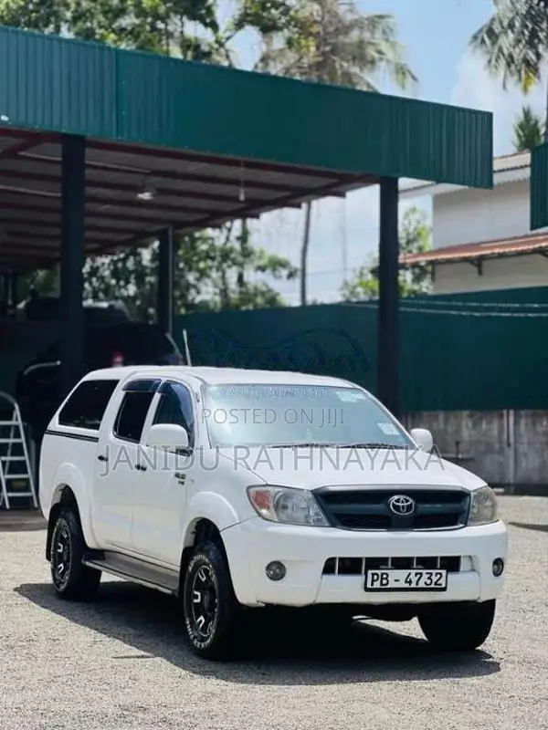 Toyota Hilux 2007 Pickup (Used)