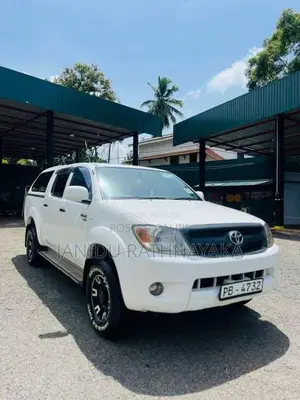 Toyota Hilux 2007 Pickup (Used)