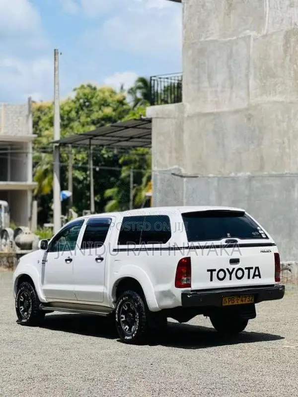 Toyota Hilux 2007 Pickup (Used)