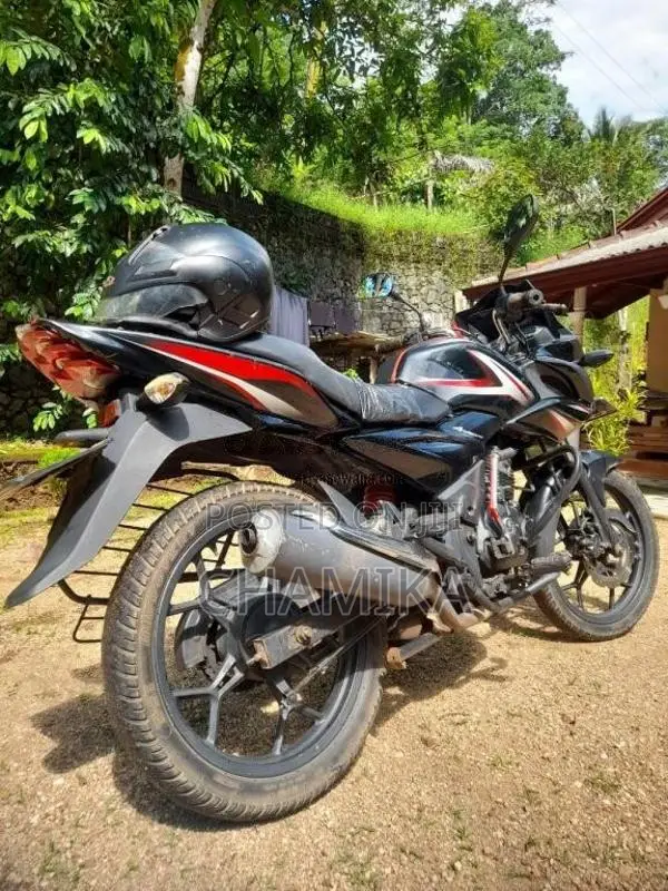 Bajaj Discover 150F 2015 Motorbike (Used)