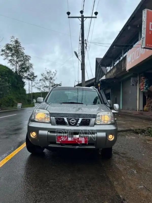 Nissan X-Trail 2004 SUV (Used)