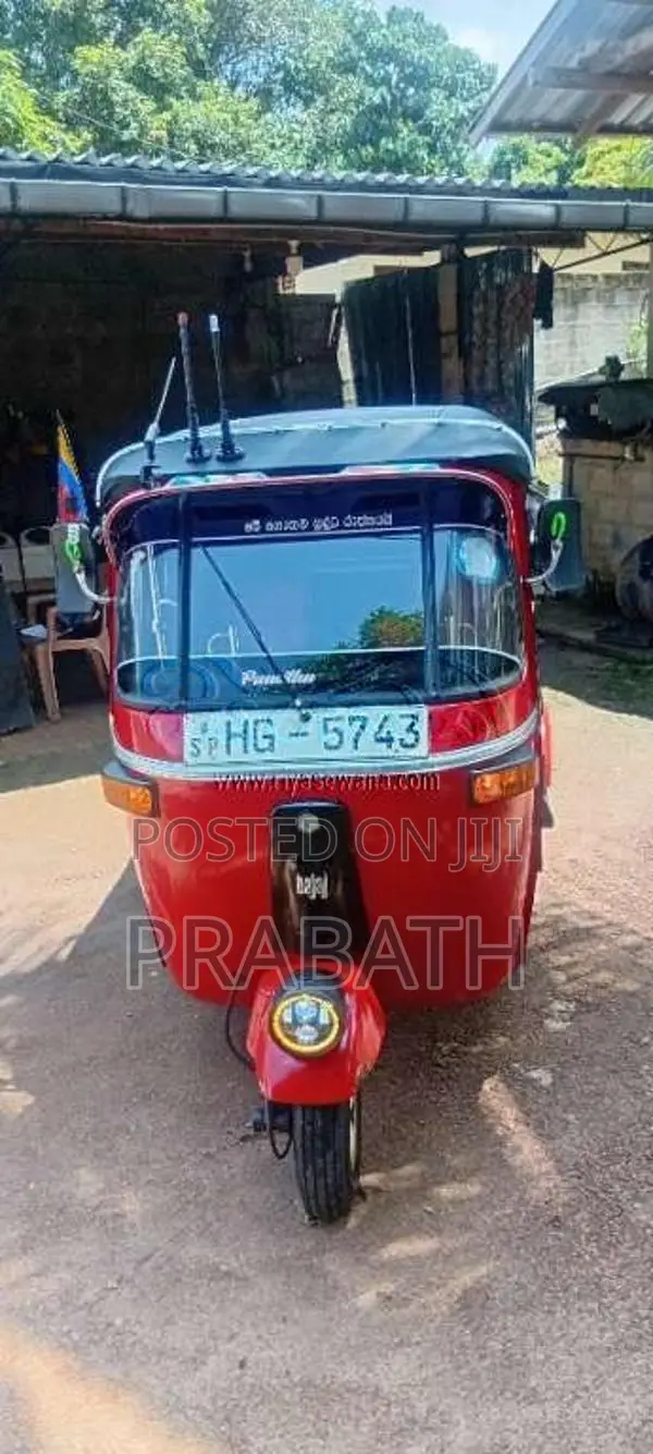Bajaj 2 Stroke 2003 Three Wheel (Used)