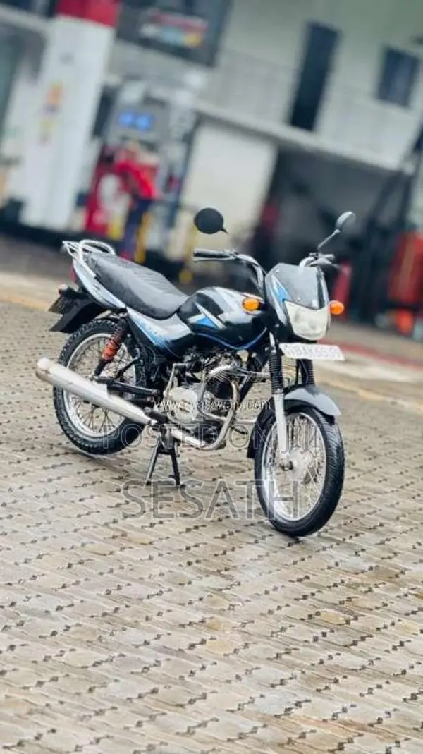 Bajaj CT-100 2013 Motorbike (Used)